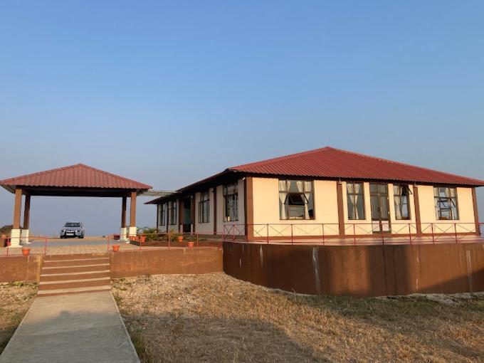 Palette Paradise Resort Cherrapunji Exterior photo